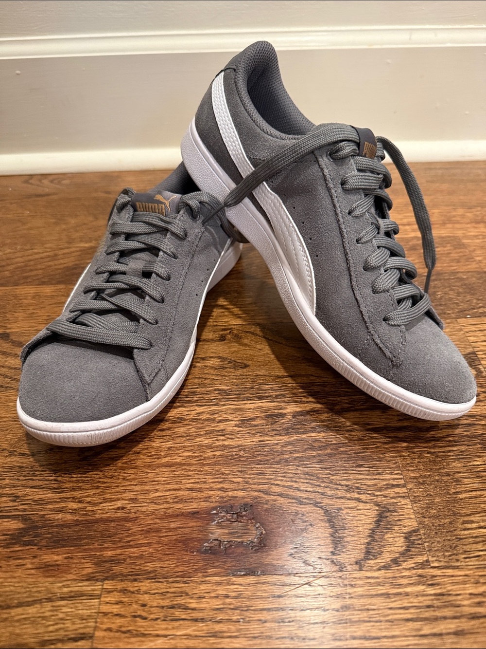 Women’s Puma Softfoam sneakers. Gray with white trim. Barely worn. Perfect cond